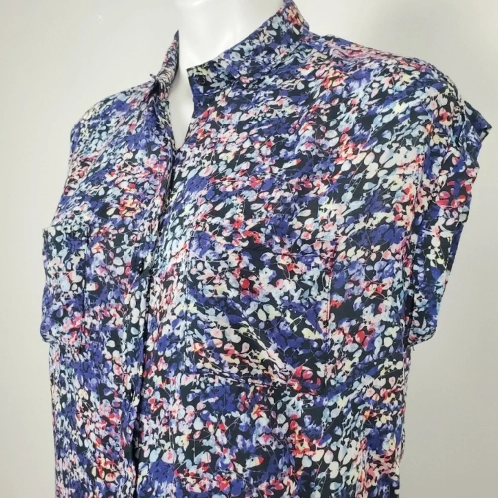 Rails Britt Tahiti Floral Rayon Button Down Top Like New✅ S/M - Picture 2 of 9